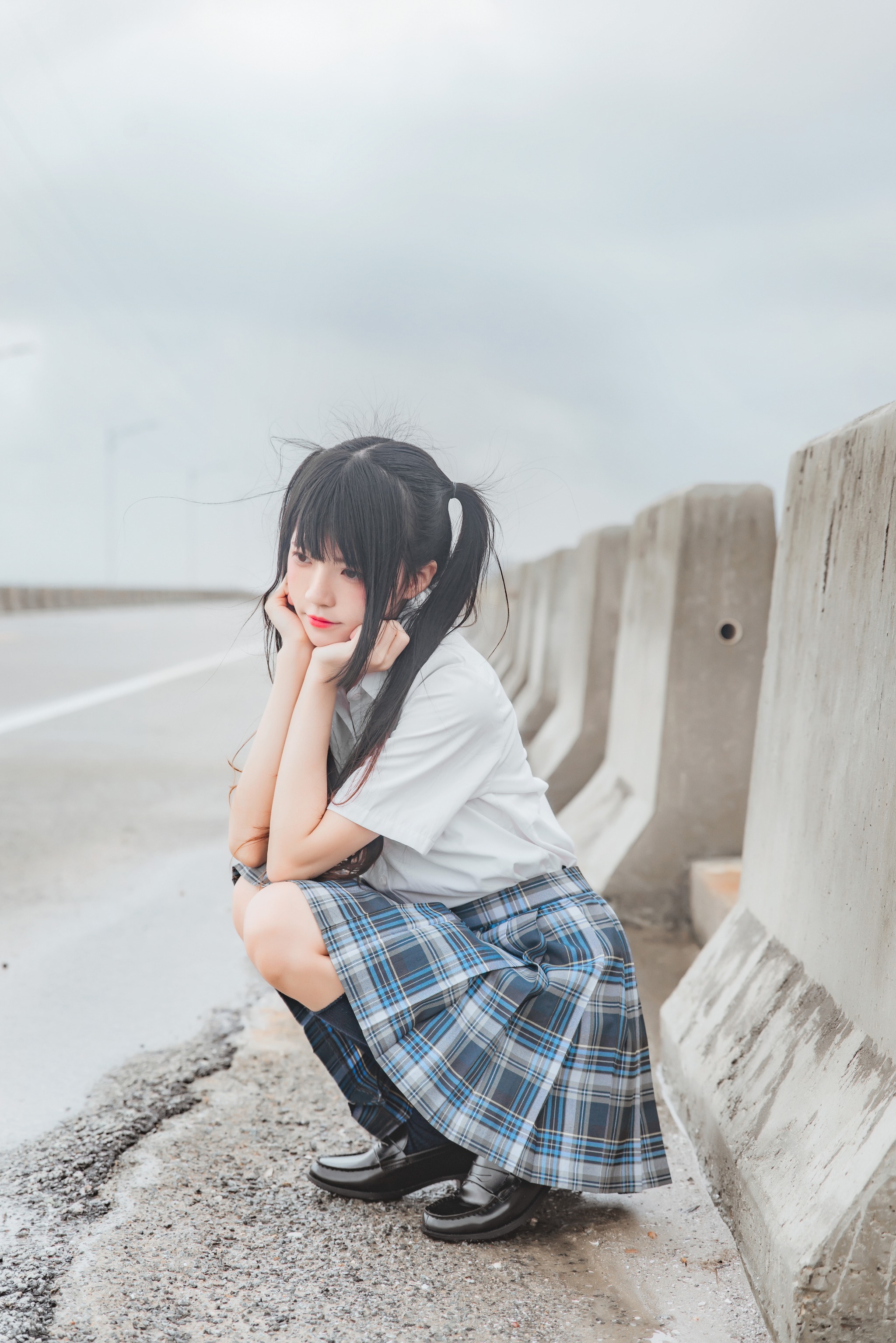 桜桃喵 - NO.019 耳畔的风 [27P]-XikXak